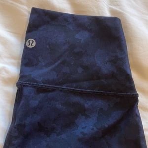 Lululemon Cropped Leggings